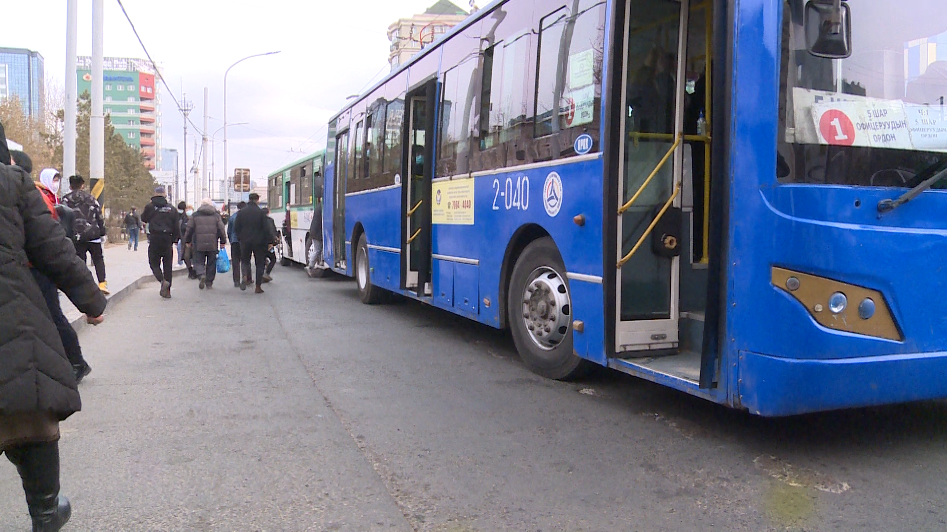 Наадамчин олныг нийтийн тээврээр үйлчлүүлэхийг уриаллаа